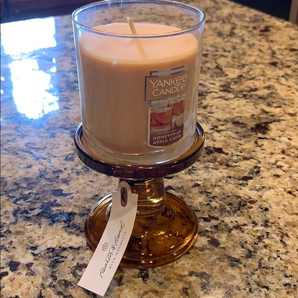 HEARTH AND HAND Magnolia Amber Candle Holder - Picture 4 of 4